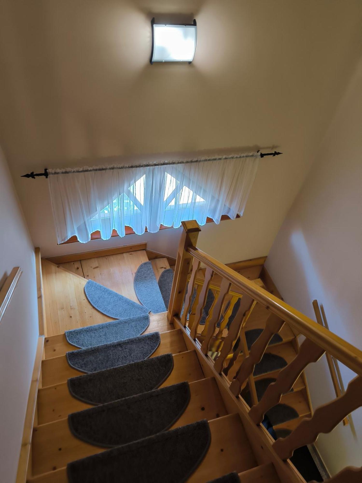Bed and Breakfast Korona Étterem Panzió Balatonberény Esterno foto